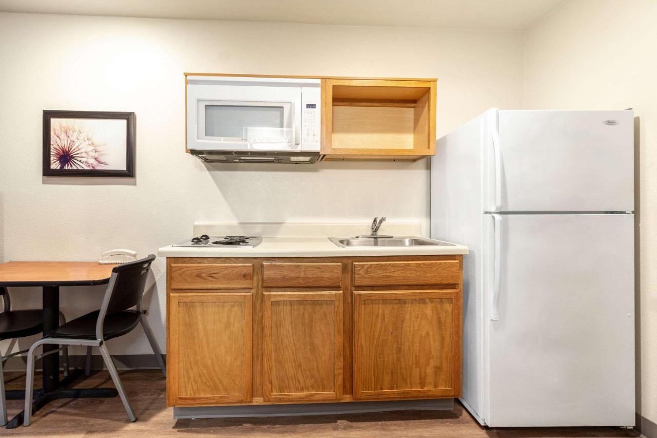 Woodspring Suites Houston Baytown Bagian luar foto