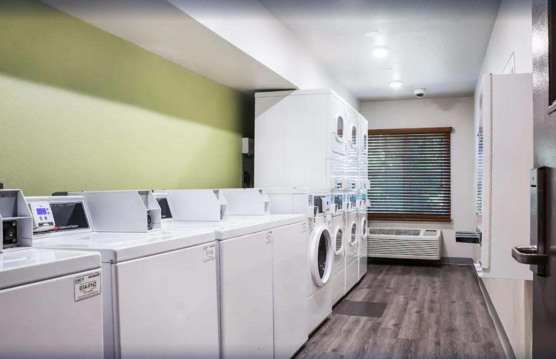 Woodspring Suites Houston Baytown Bagian luar foto