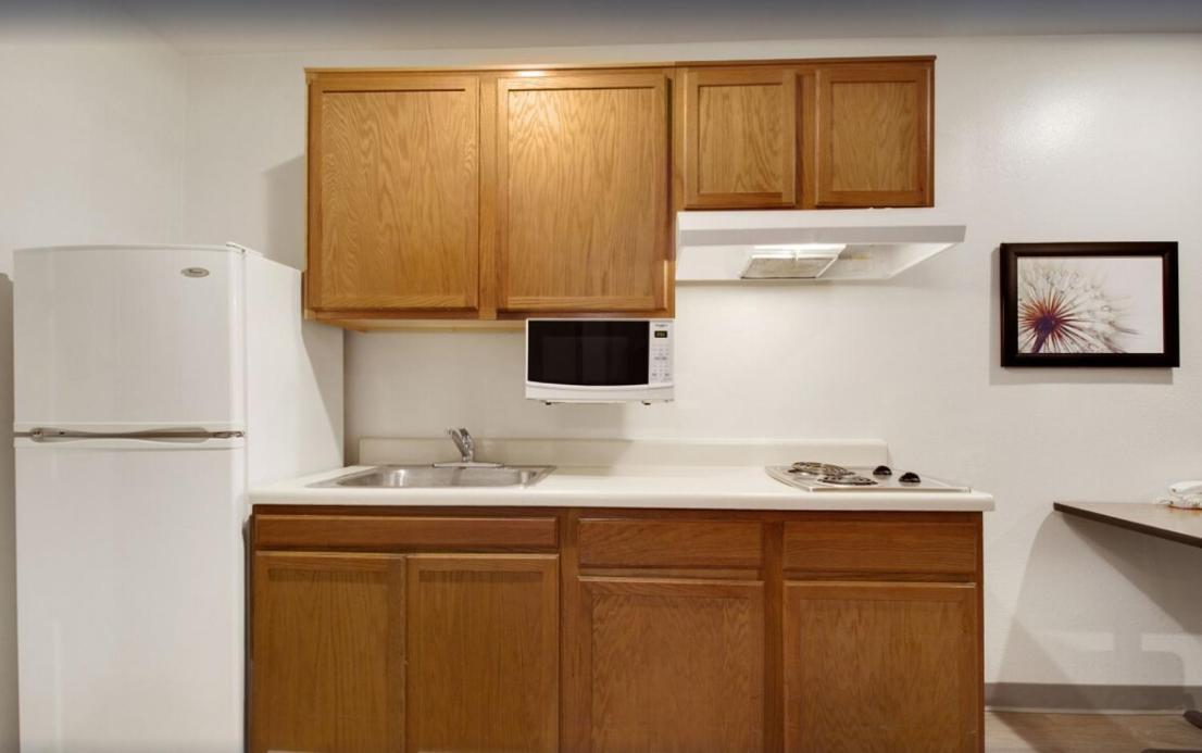 Woodspring Suites Houston Baytown Bagian luar foto