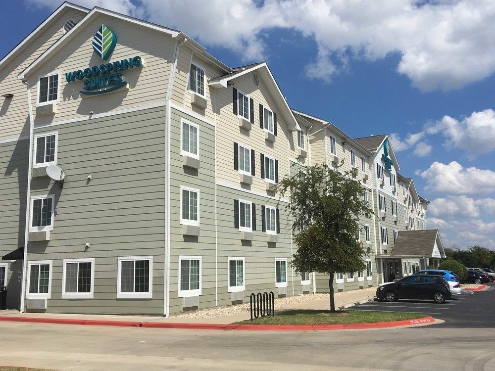 Woodspring Suites Houston Baytown Bagian luar foto