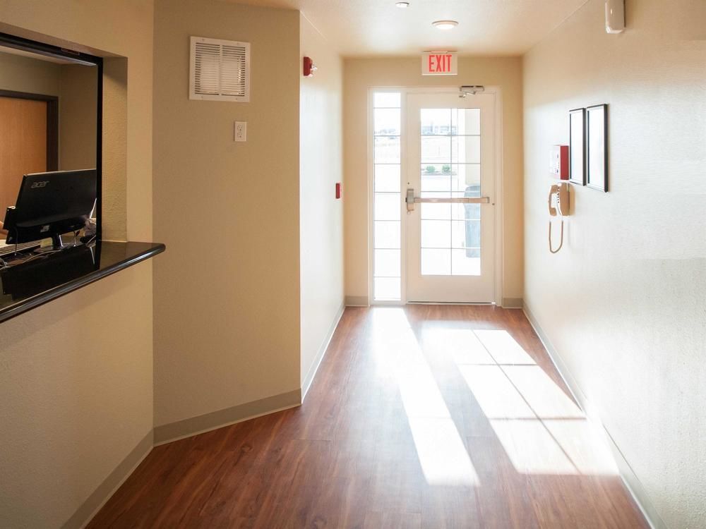 Woodspring Suites Houston Baytown Bagian luar foto